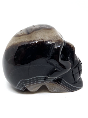 Black Banded Agate Skull #84 - 5cm