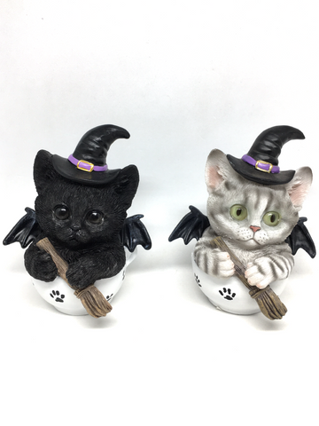 Kitty Cat Witch in Teacup - 11cm
